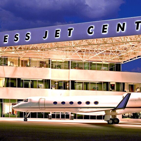 Business Jet Center Dallas KDAL Paragon Network